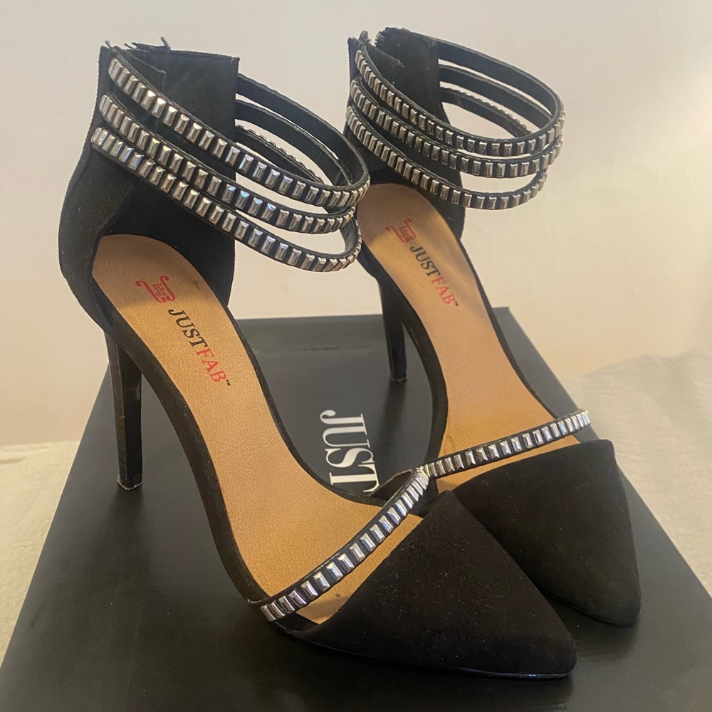 Just Fab black heels